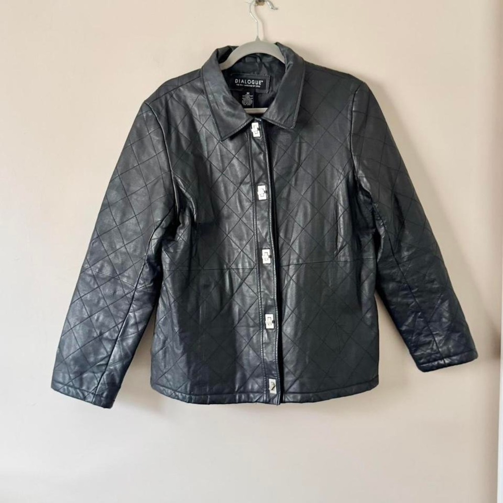 Vintage black quilted leather jacket medium metal hinge button clasp